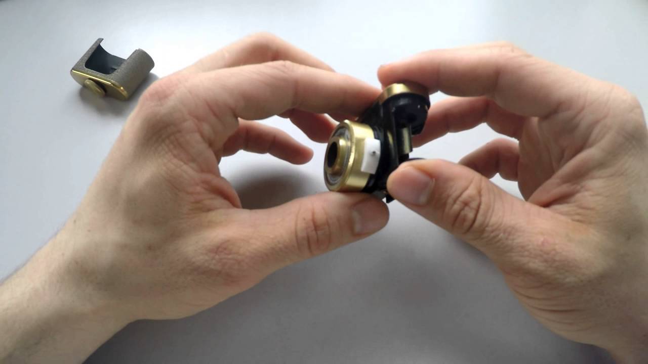 Petie Gold von Walter Kunik Kleinstbildkamera