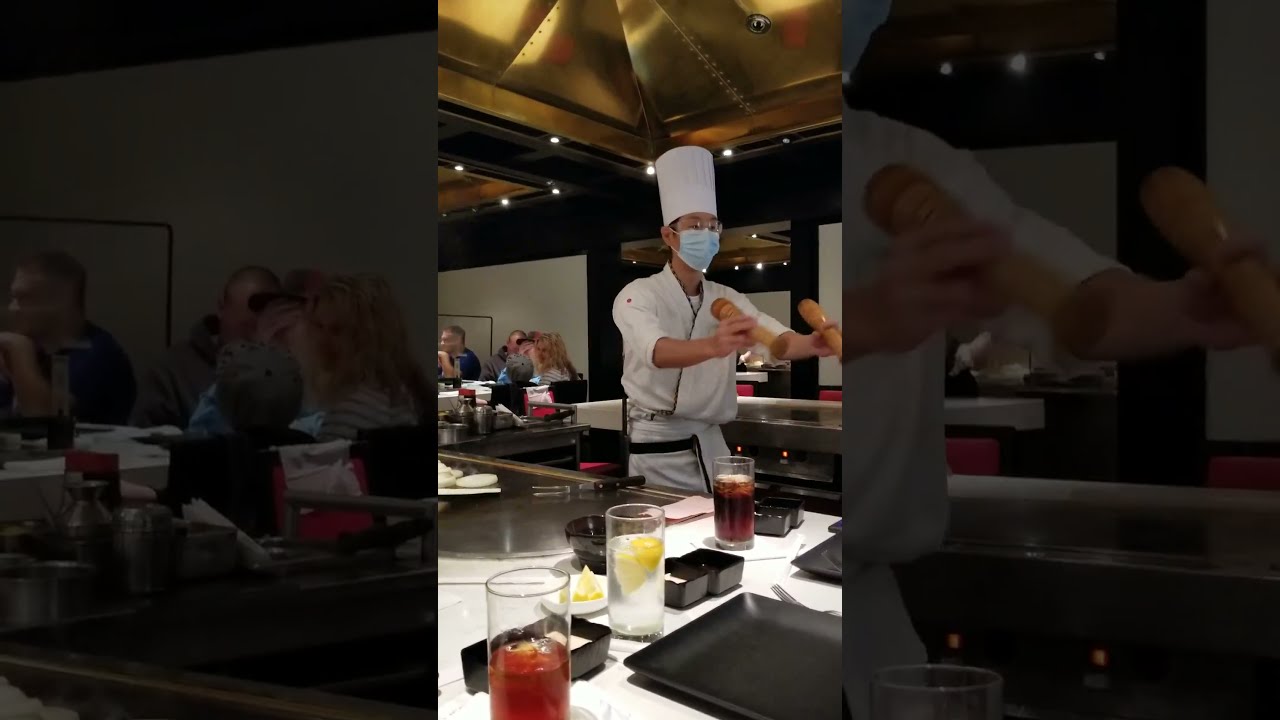 Teppan Edo in Disney World's Epcot - Hibachi Chef 