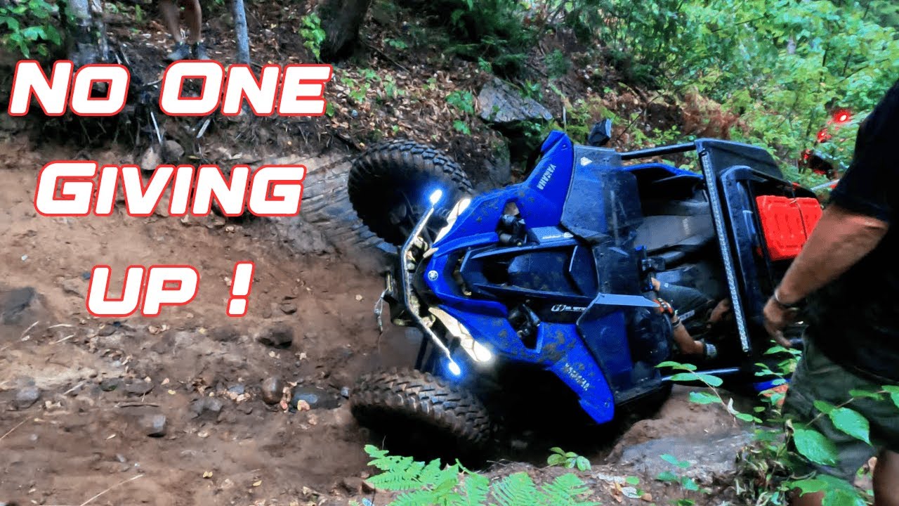 RZR 800 и Yamaha YXZ играют на WITCHES TIT