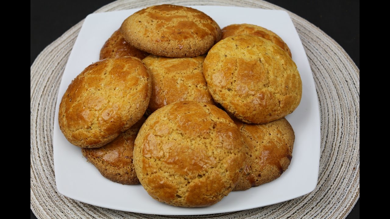 BROA DE MILHO (Broa de Fubá - fácil, rápida e deliciosa!)