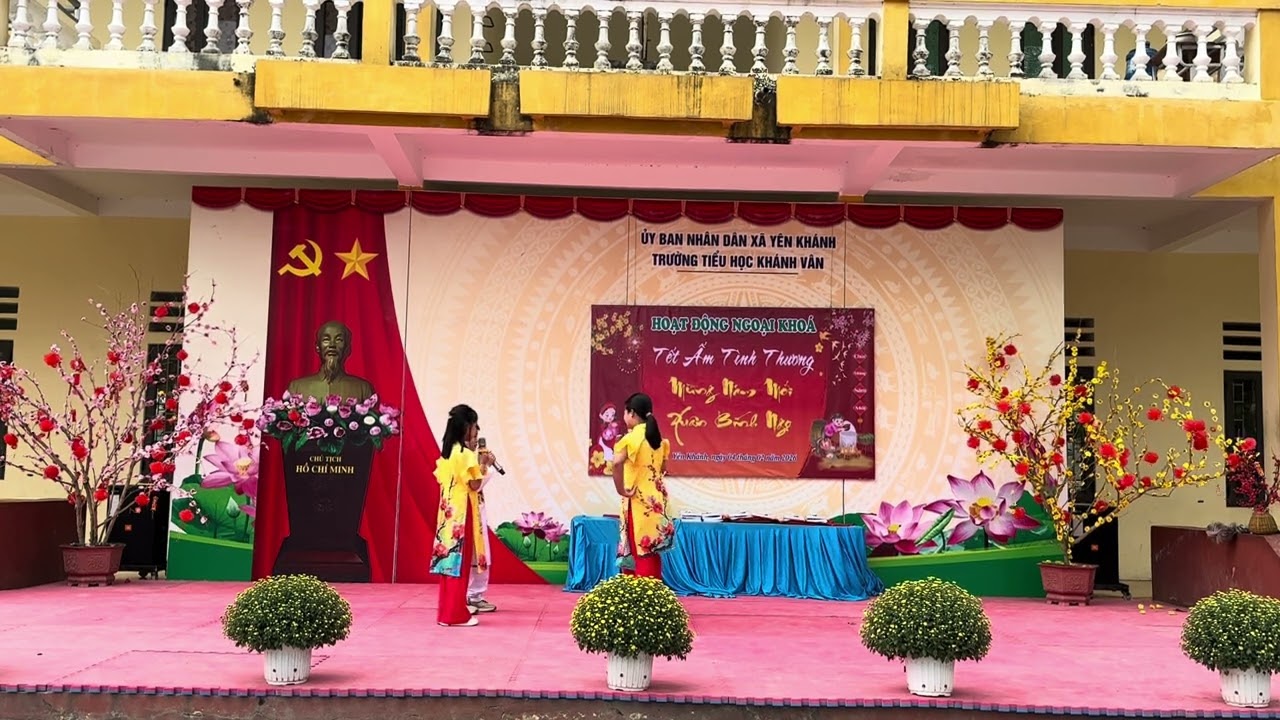 Kịch do lớp 4B biểu diễn - Mùa Xuân bên ngôi nhà nhỏ