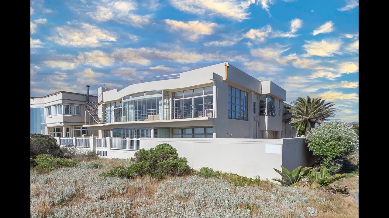 5 bedroom house for sale in Sunset Beach | Pam Golding Properties