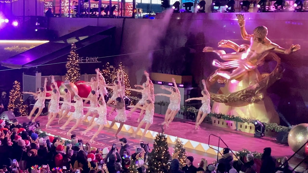 Radio City Rockettes Rockefeller Center Christmas Tree Lighting Rehearsals & Performance NYC 2024