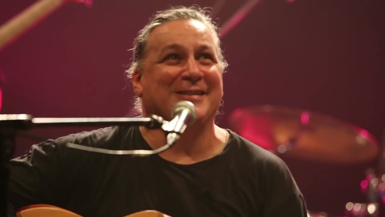 RENATO BRAZ canta TIM MAIA