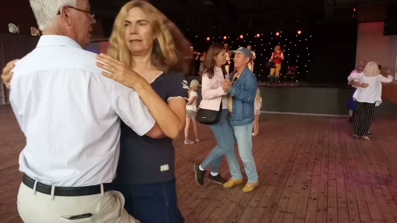 LEFFES SVÄNGGÄNG  