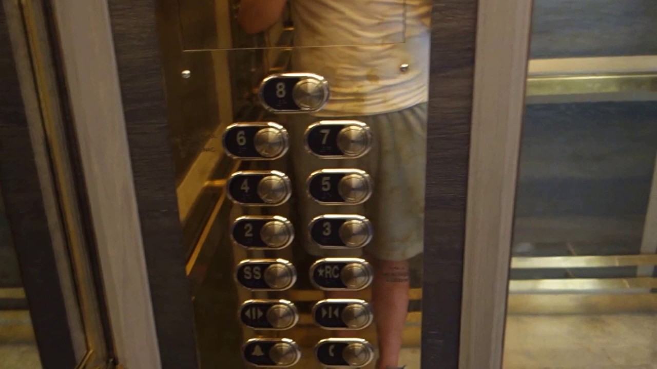 YET MORE RUINED Otis/KONE Traction Elevators at Fairmont Le Chateau Frontenac, Quebec, QC