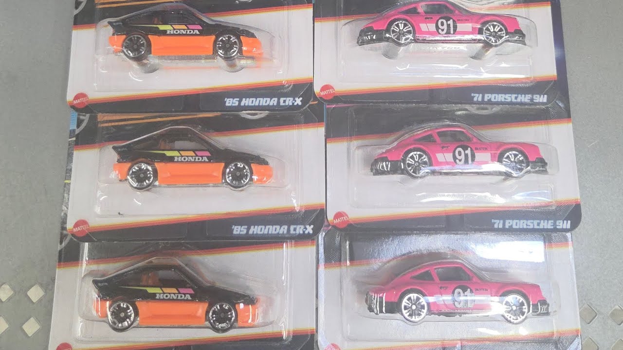The neon speeders full set dropped at my Walmart so I opened the chases!