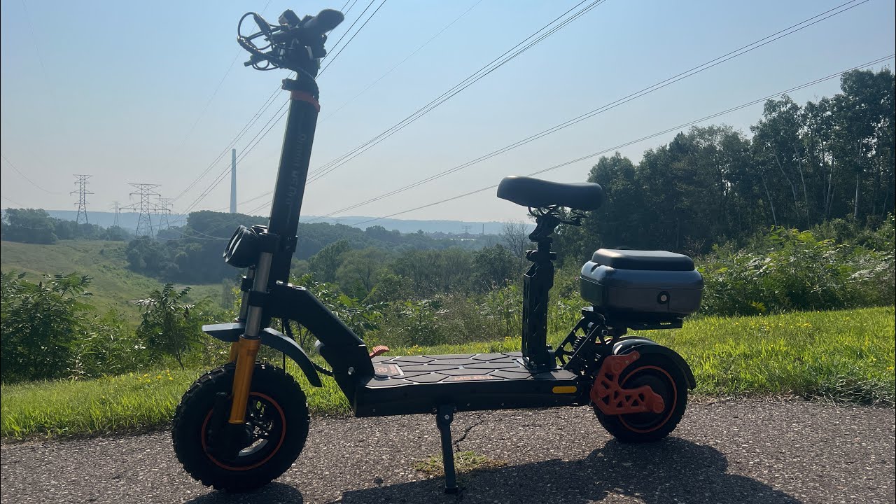 RUITOO M5 PRO FOLDABLE ALL-TERRAIN ELECTRIC SCOOTER