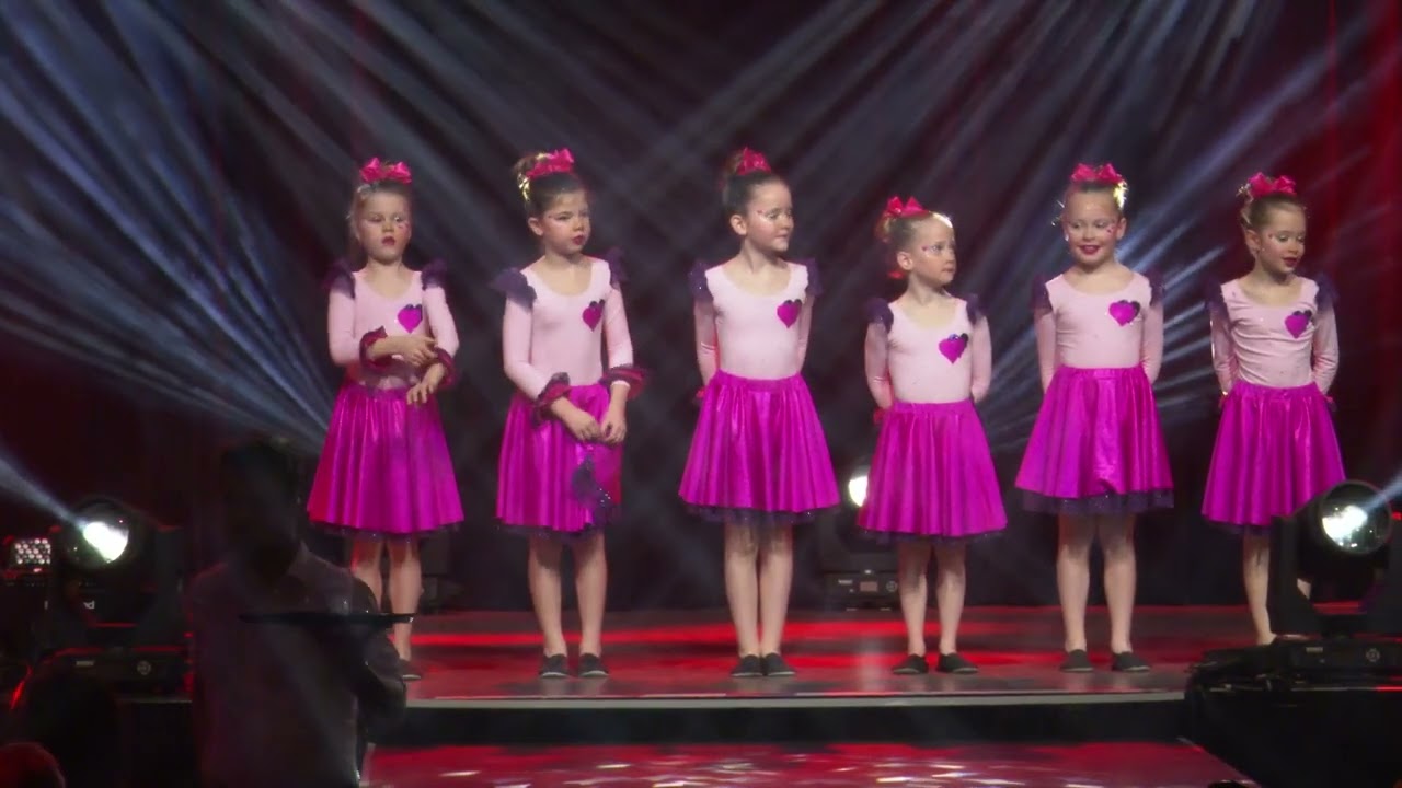 Zitting 2026 l 'T Krölt 'r l Mini Dansgarde