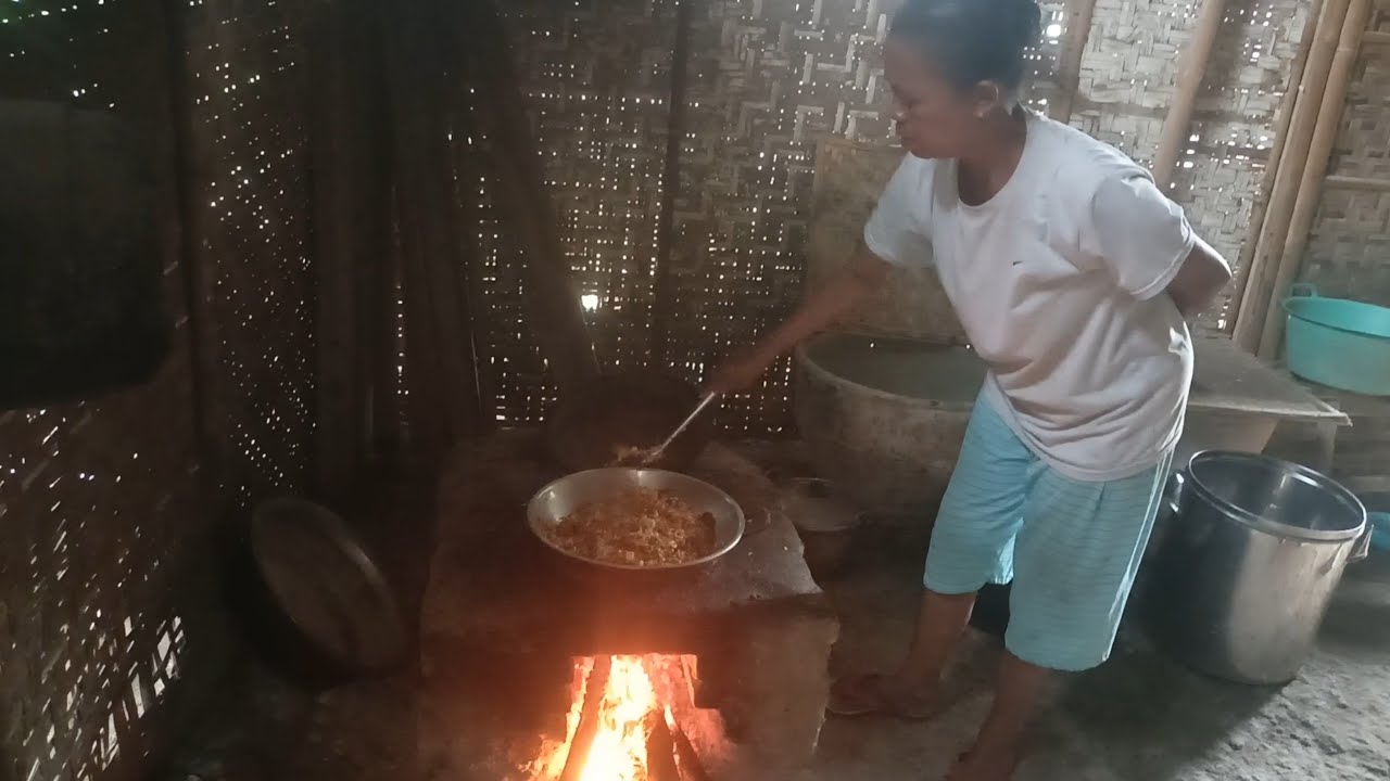 Mamak masak buat slametan,hidup di desa pedalaman 