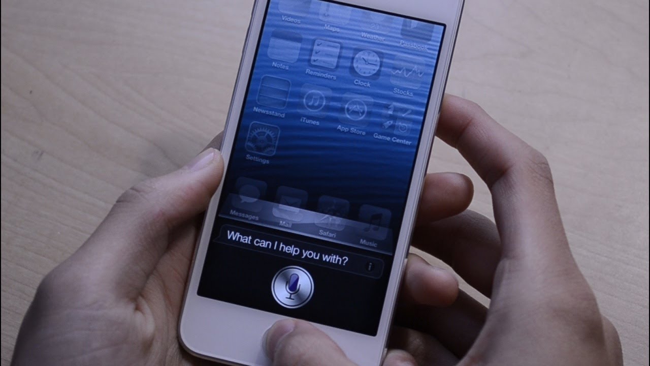 Siri on iPod Touch 5G - Demo & Overview