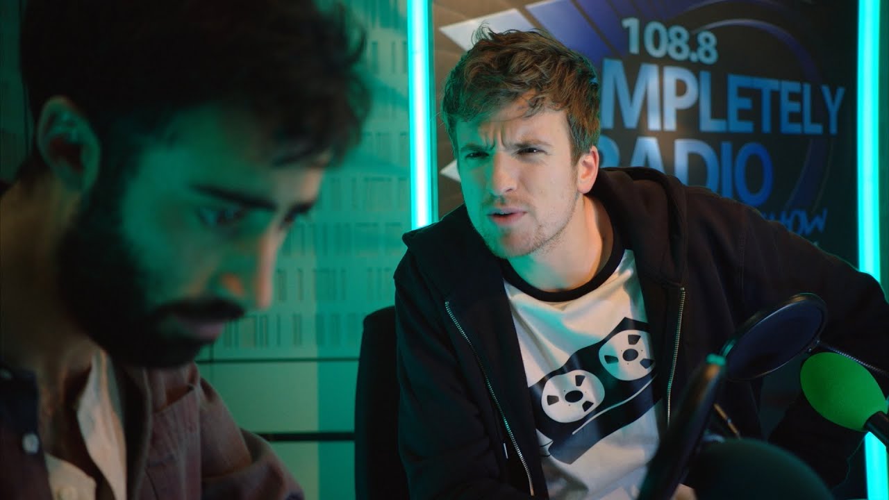 Breaking news - Dead Air: Comedy Feeds 2015 - BBC Three
