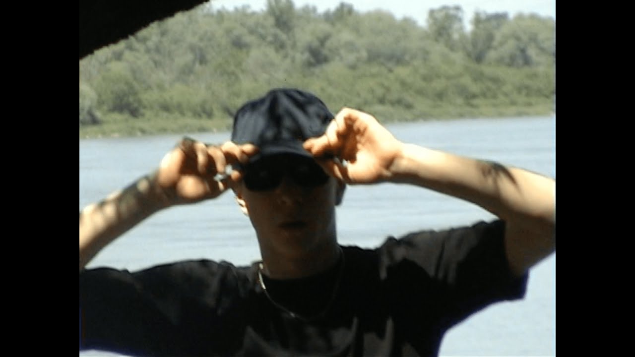 AlexIO - MELODIE (OFFICIAL VIDEO)