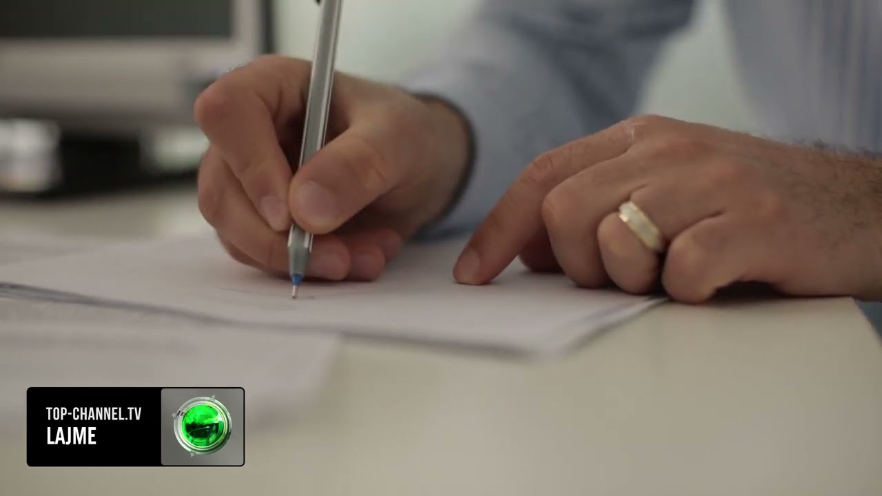 Top Channel/ Skema e mashtrimit në kredidhënie! Kërkohet burg për administratorë dhe përmbarues