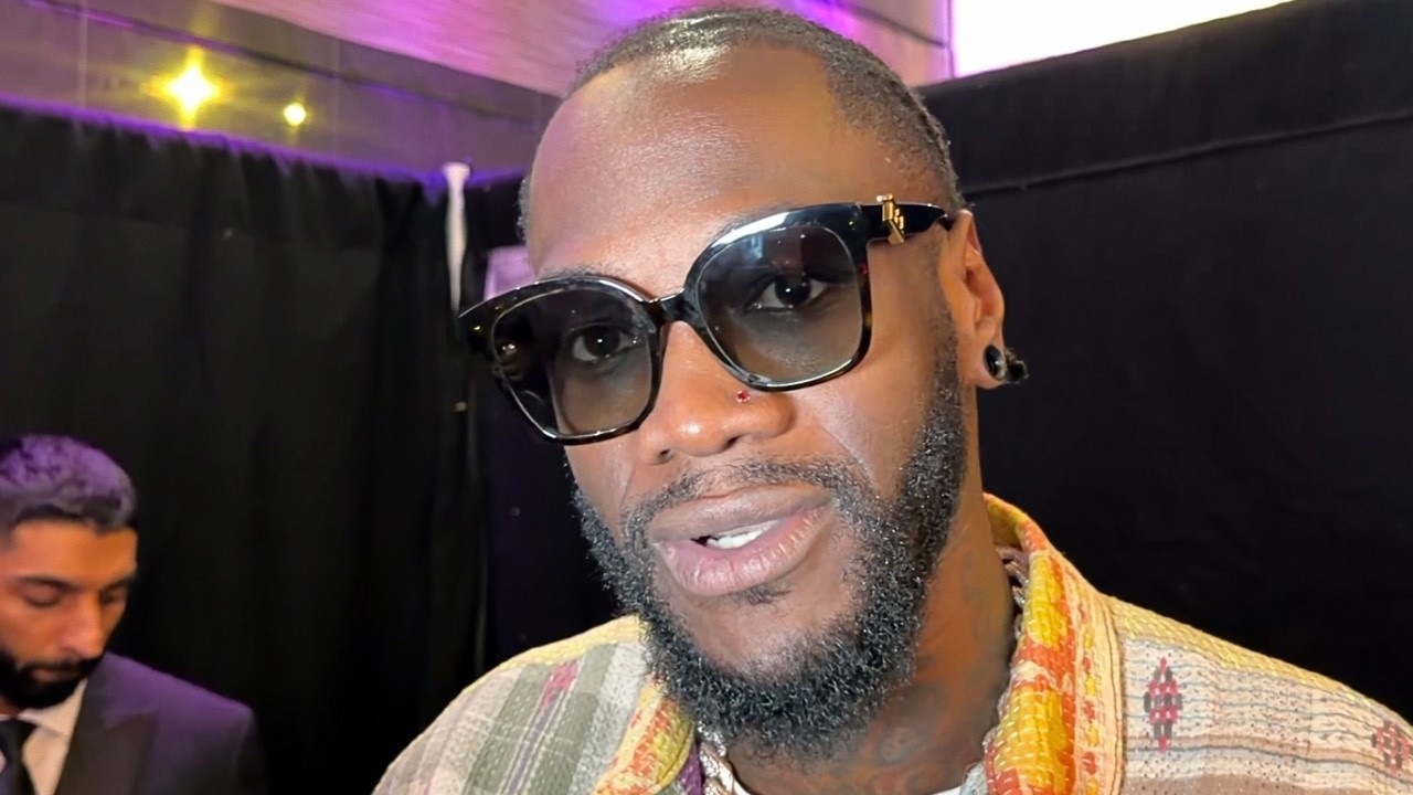 Deontay Wilder REACTS to Mayweather $320 million Lawsuit - tells Usyk he needs him for LEGACY!