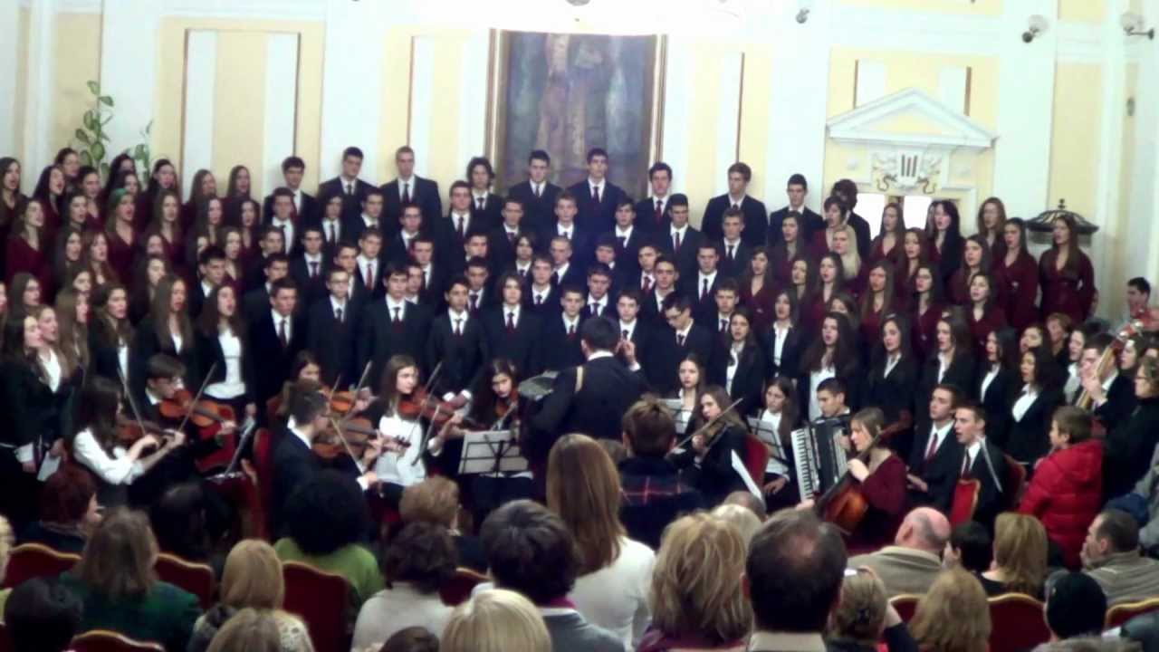Hor i Orkestar Gimnazije ''Jovan Jovanović Zmaj'' - Čije je ono devojče (Djurdjele)