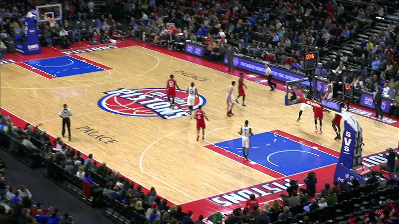 Andre Drummond Drains the Full-Court Buzzer Beater!