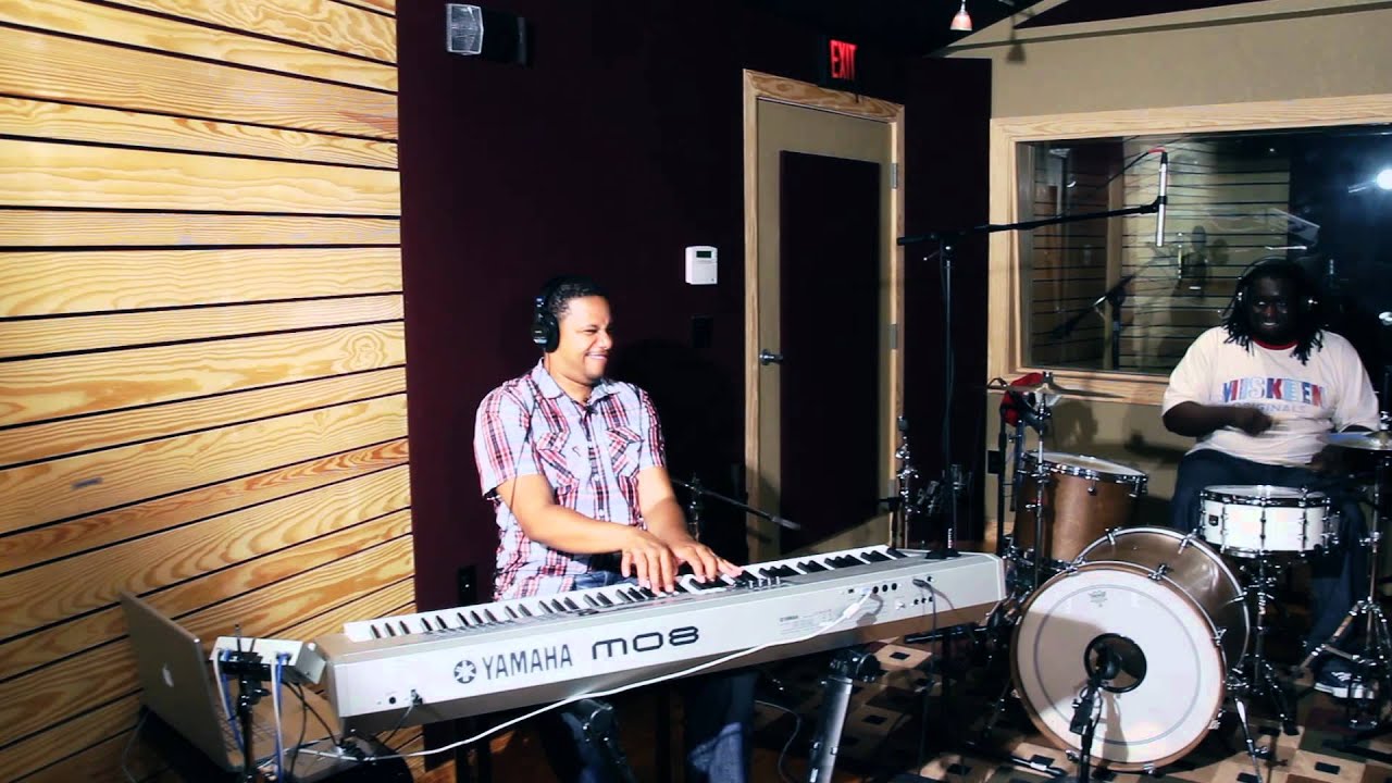 Neo-Soul Keys™ Electric Piano Mark I Suitcase Library for Kontakt 4/5 Player :: Live Demo