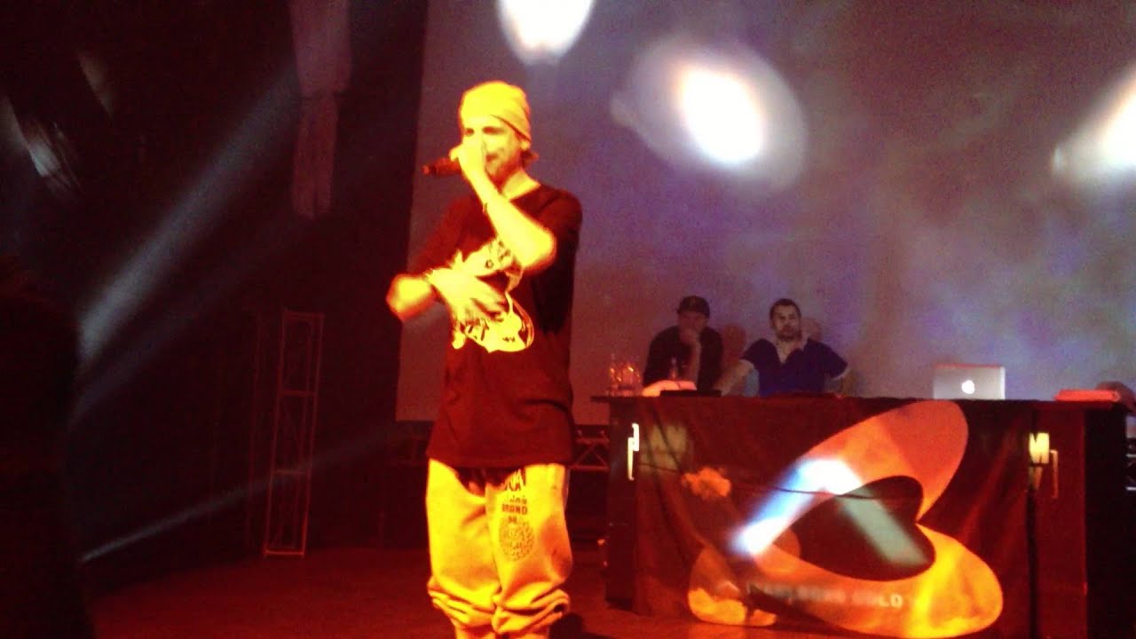 Каста - Шымон -  Смотри-ка малыш смотри (live)