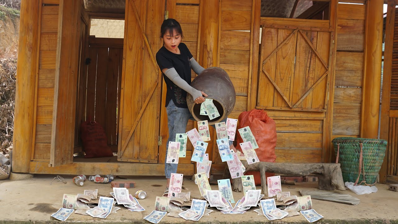 Treasures are everywhere. I am the luckiest poor girl in the world | Collecting scrap