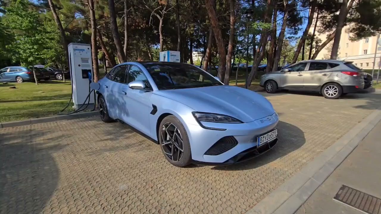 De la București la Sunny Beach cu BYD Seal - Robert Adam, @turatii, turul de 1000 km