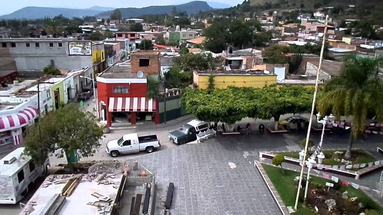 DOMINGO EN ZAPOTLAN DEL REY,JALISCO,MEXICO