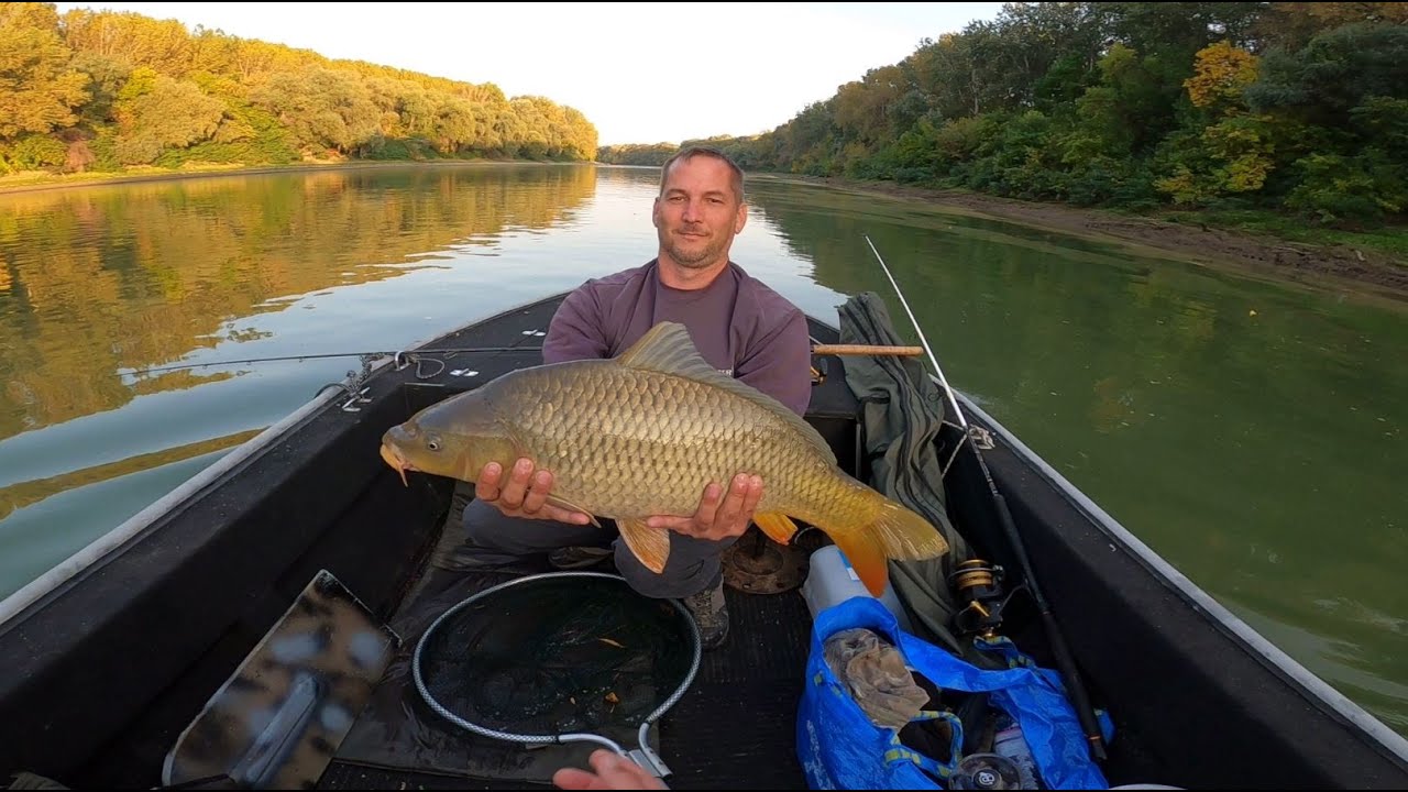 SZOLNOK - TISZA - ELVERT&Eacute;K A M&Aacute;RN&Aacute;KAT A PONTYOK - Horg&aacute;szat a Tisz&aacute;n