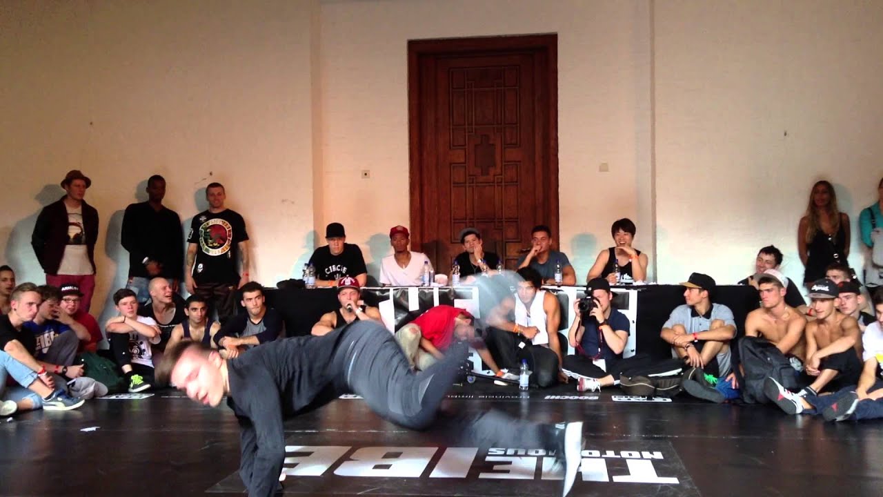 IBE 2013 - Super Solo Battle Quarter Final - Redo vs Sambo
