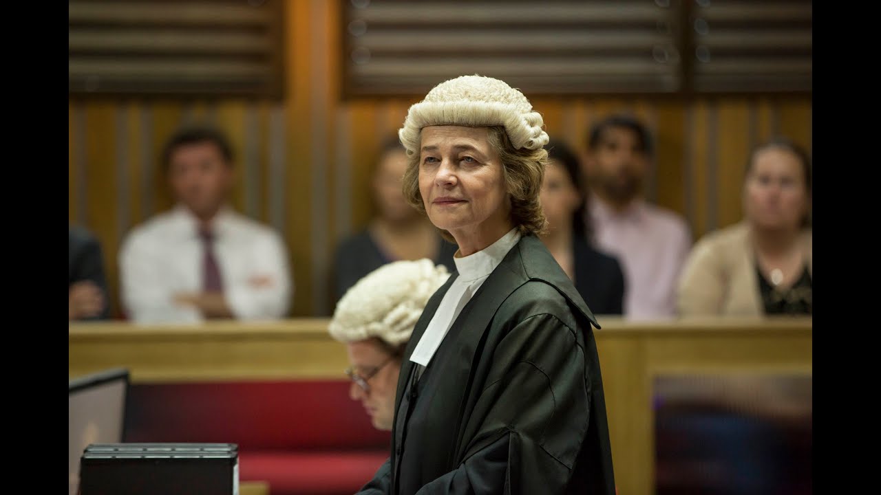Why do British judges and lawyers wear wigs? |【1 Million WHY】Channel