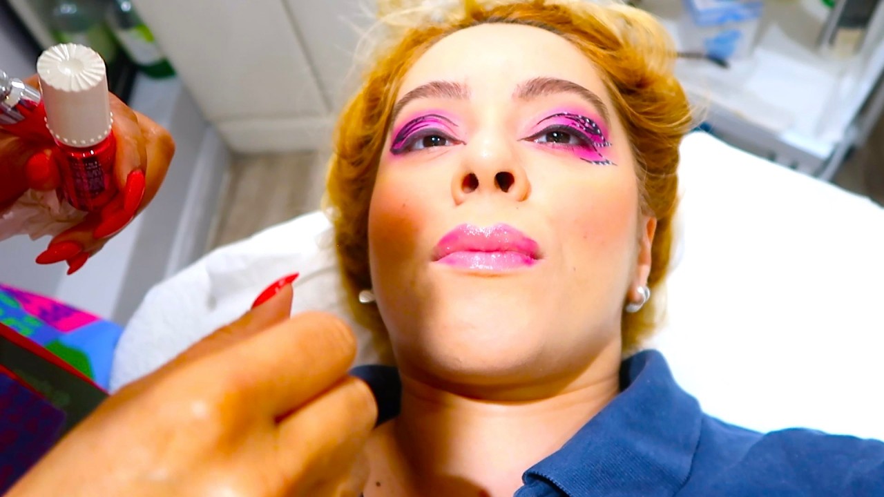 THIS MAKEUP ARTIST USED NAIL POLISH !!!