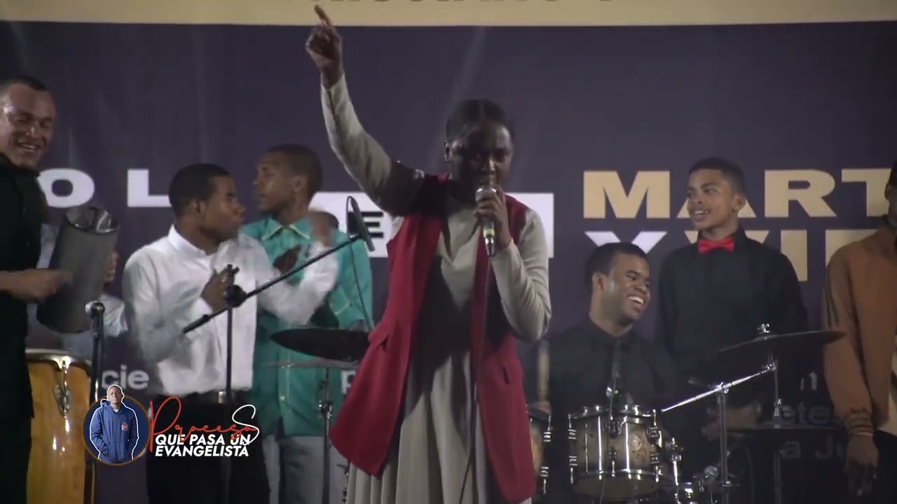 PASTORA PASTORA LUCIANA CANTA CORO DE FUEGO /// LA GUERRAS DE LOS MARTE 13