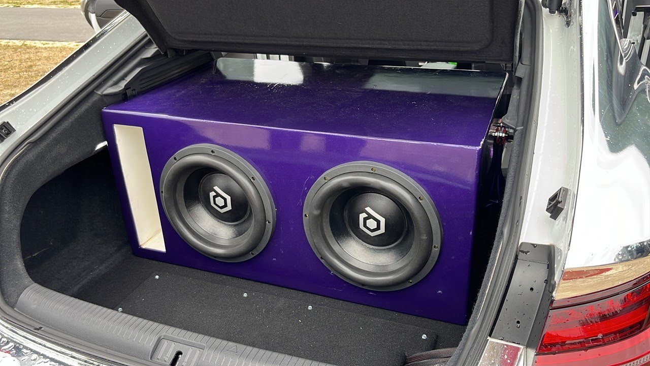 2 12S LOUD CAR DESTROYING THIS...