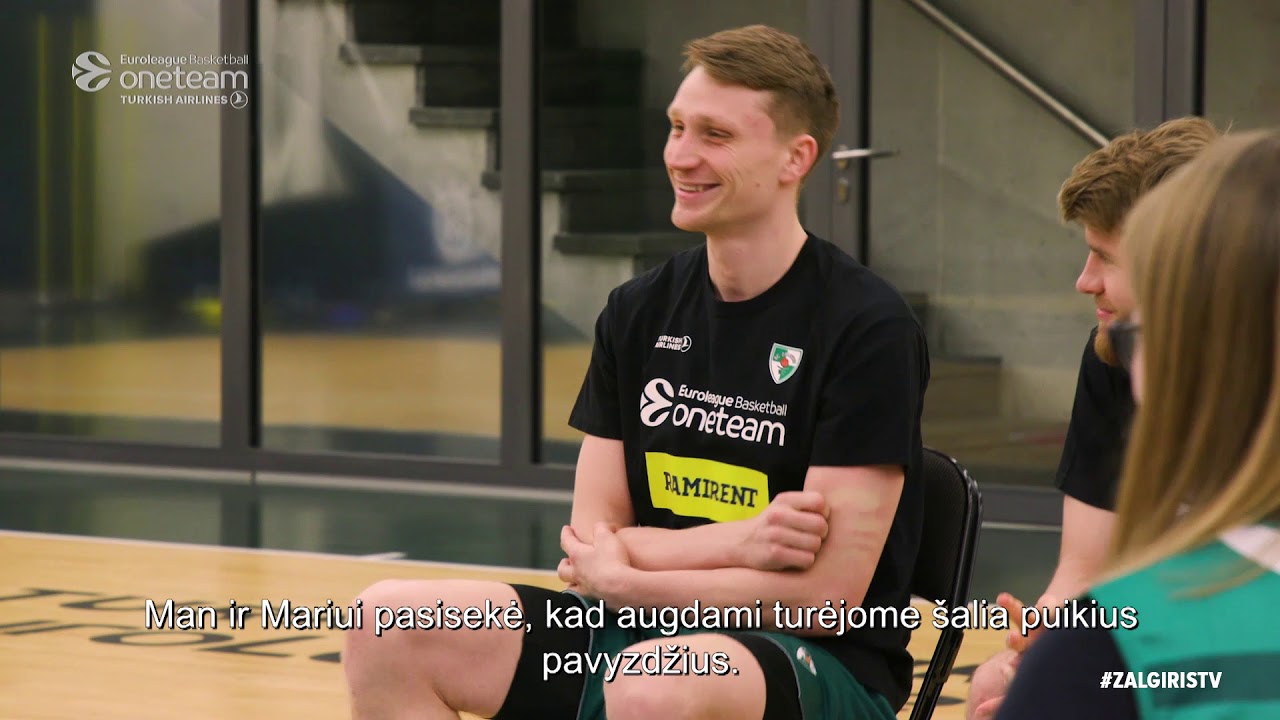 Grigonis and Walkup inspire youth through One Team