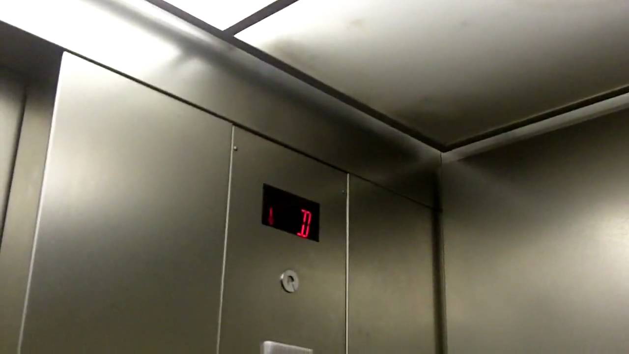 An All the Way Take: Schindler HIGHDraulic 330A Center Elevators - JCP Parking Deck [Queens Center]