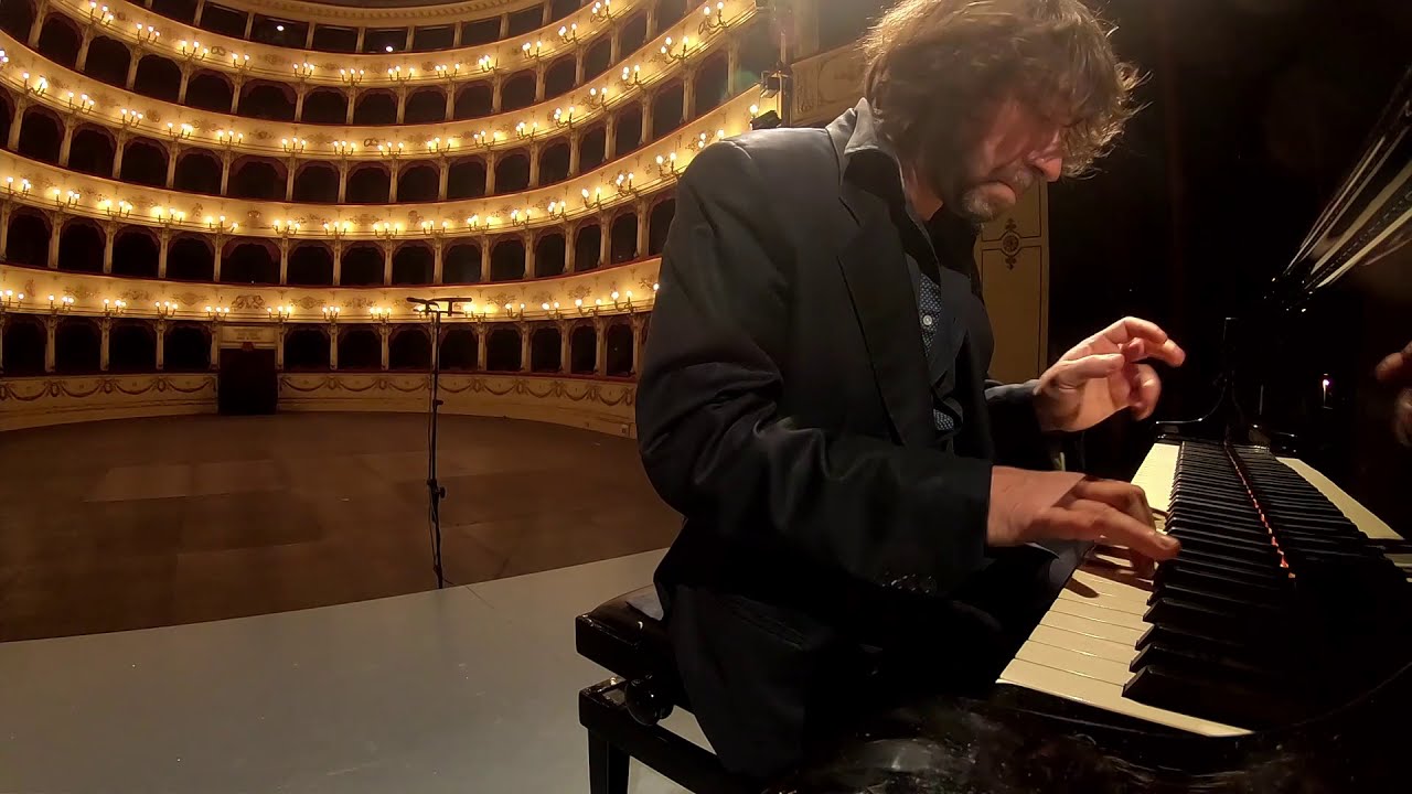 Mario Mariani - Fellini's La dolce vita (N.Rota) - from 