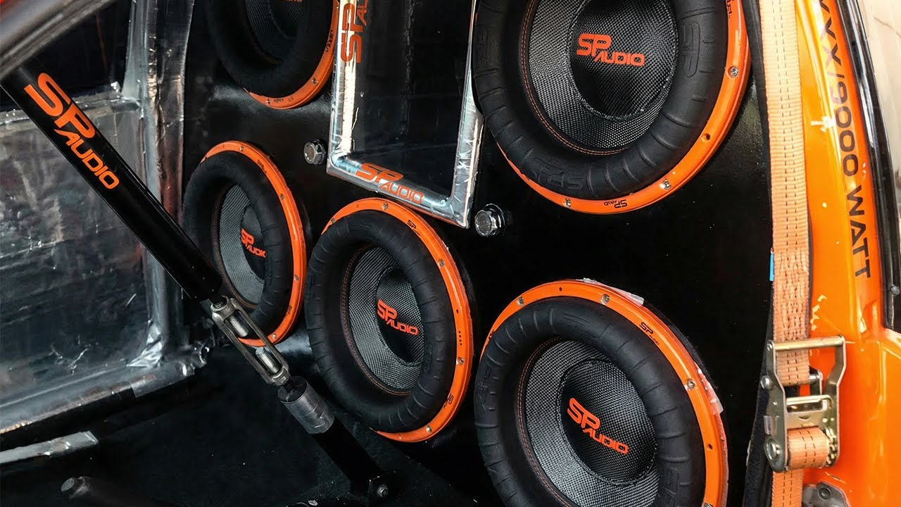 45000 W RMS | Ten samoch&oacute;d to toczące się trzęsienie ziemi