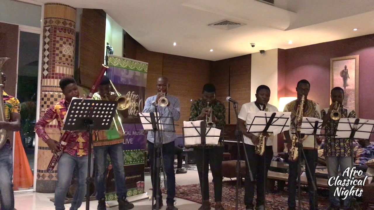 De Maestros performs Ephraim Amu's 