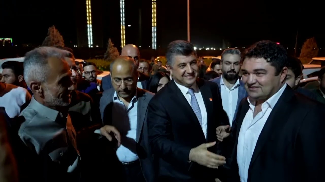 هونەرمەند شیروان عەبدوڵا وەک یەکەمین هونەرمەند گۆرانی بۆ لاهور شێخ جەنگی و لیستی بەرەی گەل دەڵێت
