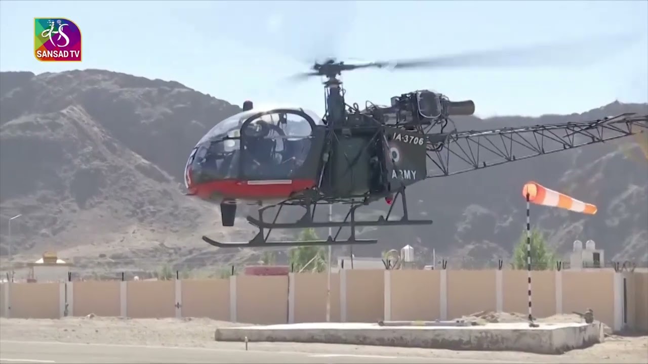 Indian Army’s Cheetal helicopter & ALH Dhruv helicopter showcase rescue and slithering operations