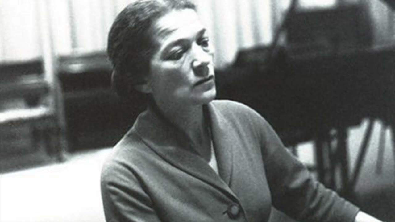 Annie Fischer – Mozart: Piano Sonata No. 12 in F major, K. 332 (Live, Montreal 1984)