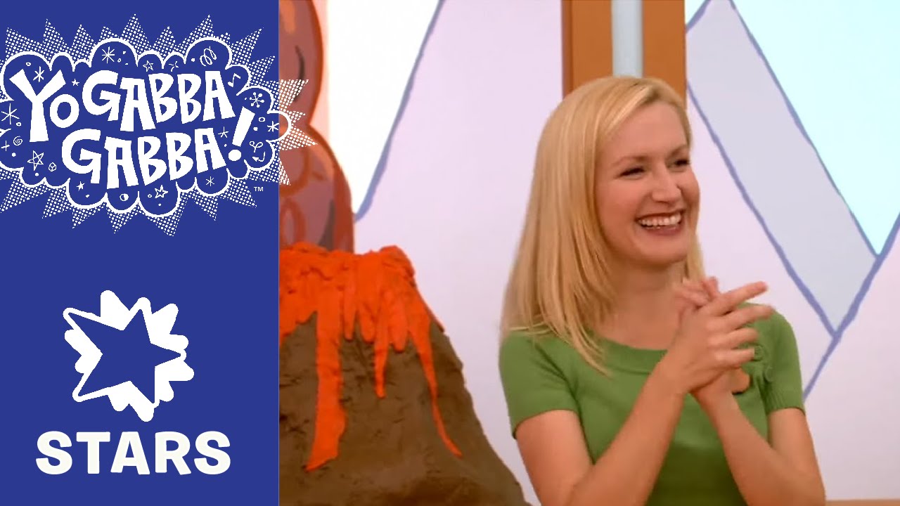 Angela Kinsey - Time for Show & Tell - Yo Gabba Gabba!
