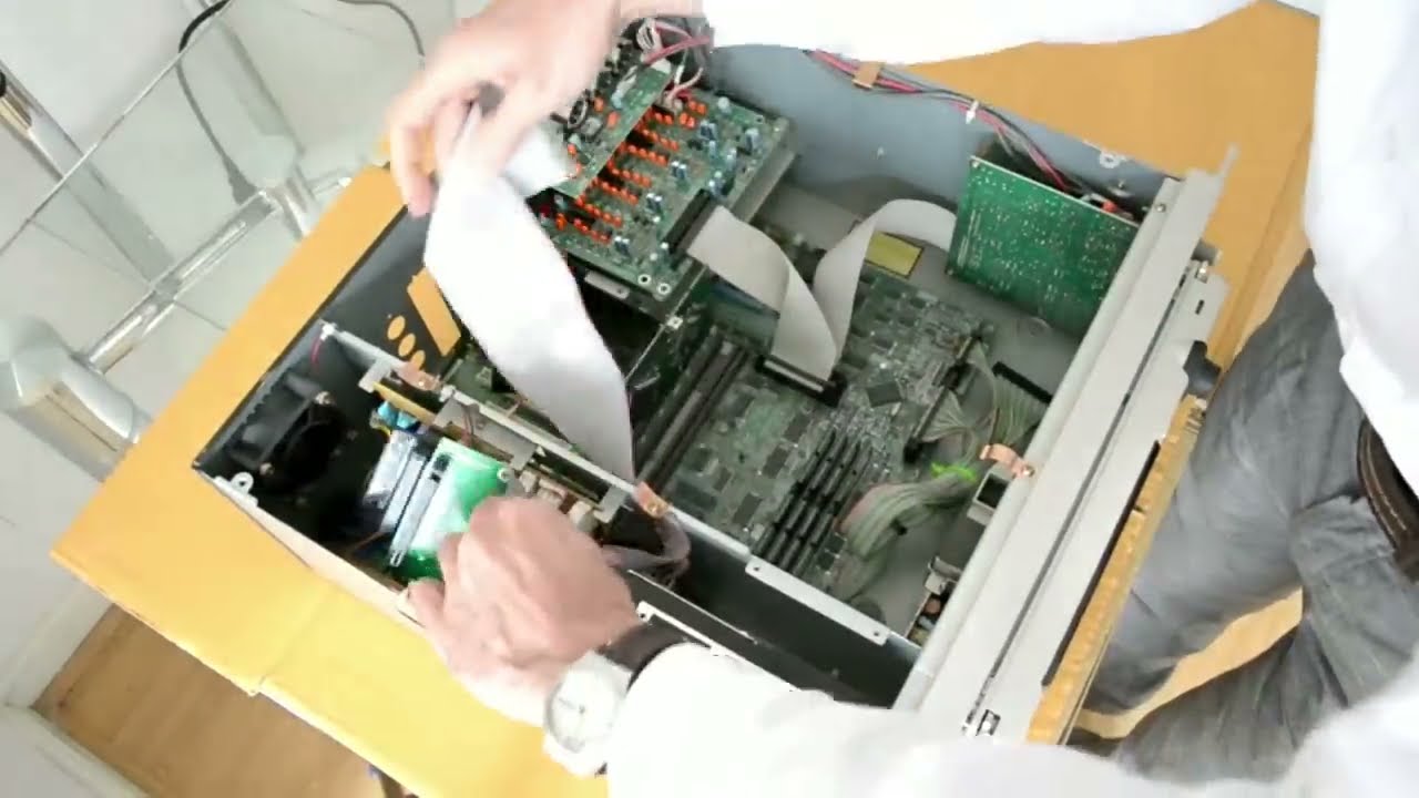 AKAI S6000 Internal Hard Drive Installation Instructions (HD)