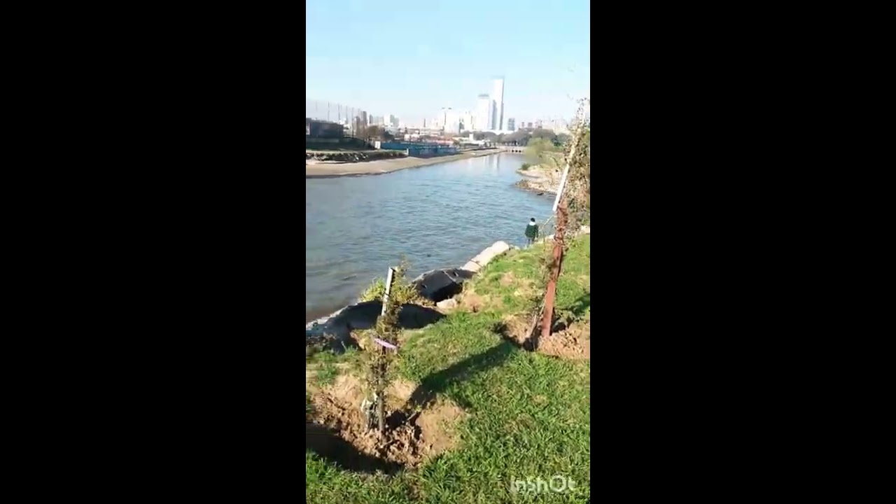 pescando en Costanera (costa Salguero) capital federal bs as