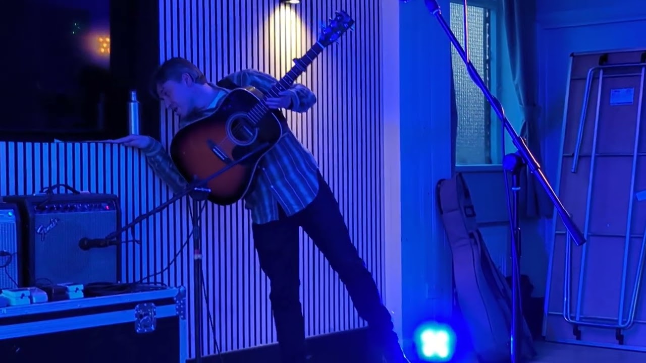 'Carillon' - Nick Ellis at Sefton Park CC, Liverpool