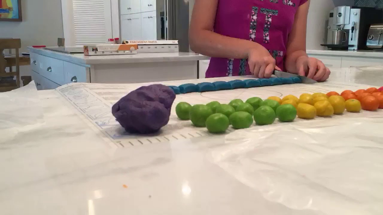 Unicorn Poop Cookie Time-lapse