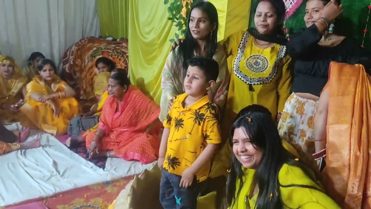 Mama ki haldi mehandi