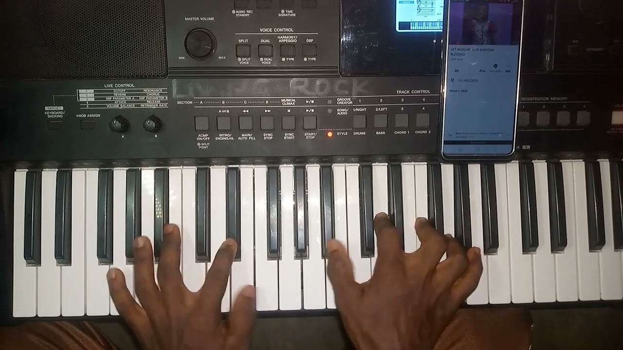 How to use strings smoothly with the Keyboard..... sparkling keys Official