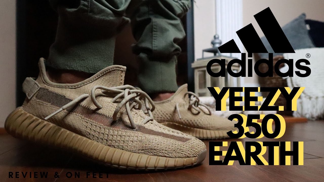 YEEZY 350 V2 