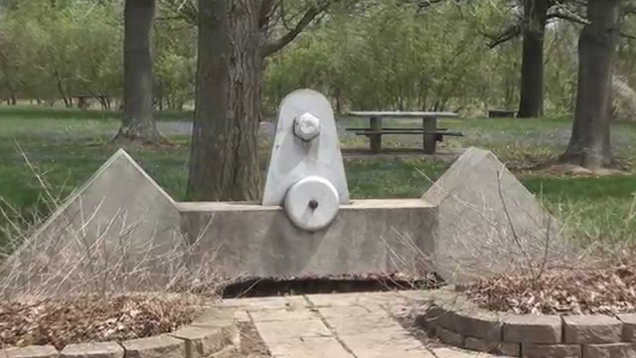 Silver Bridge Memorial and the Mothman (Gallipolis)