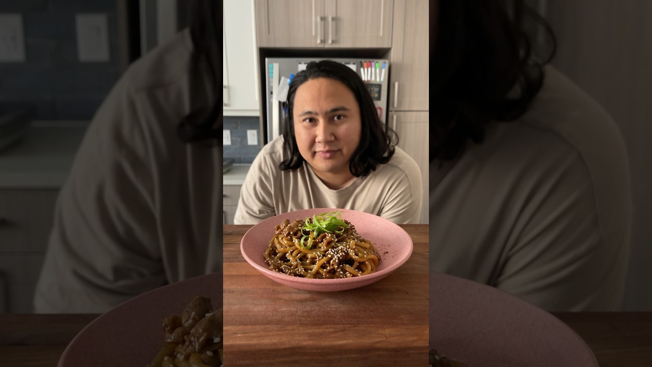 Yaki Udon is the underdog of Japanese stirfried noodles